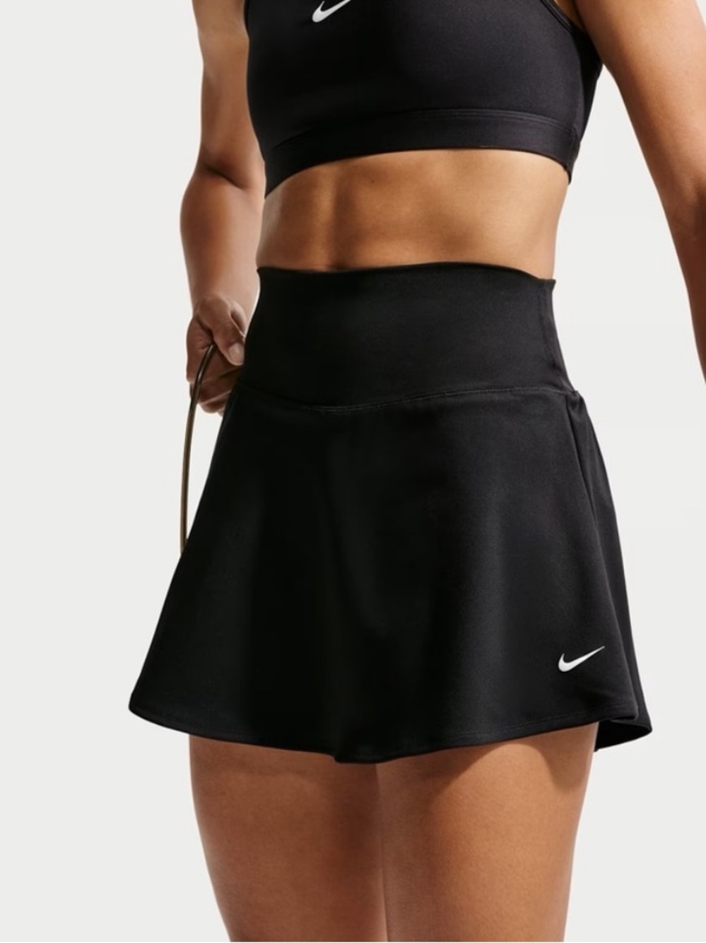 NWT Nike One Dri-Fit Skirt